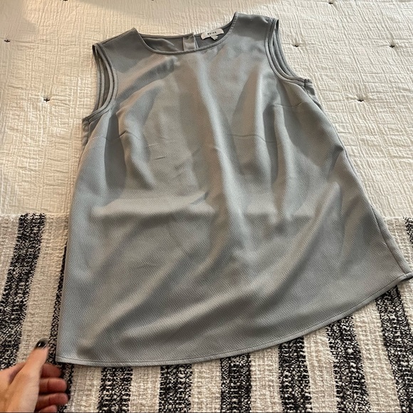 REISS bluish gray sleeveless shell shirt size US 2 - Picture 8 of 10